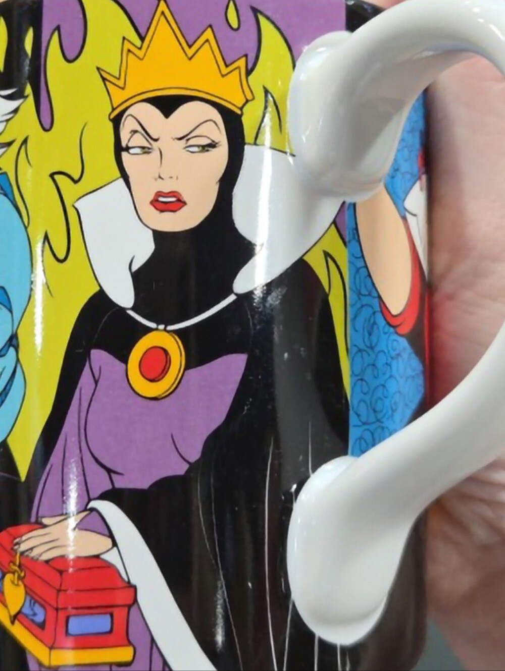 Vintage Disney Mug Queen Illustration Ceramic Mug